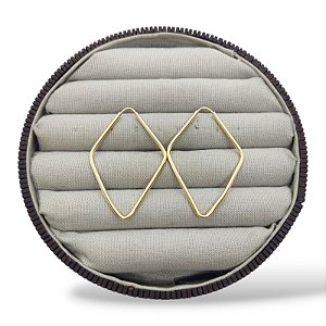 ARGOLA FOLHEADA LISA 45X28MM