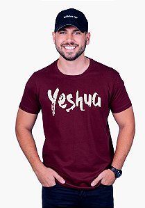 T-SHIRT MASCULINA - YESHUA - COR BORDÔ