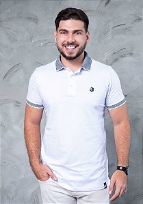 T-SHIRT MASCULINA - GOLA POLO - COR BRANCO