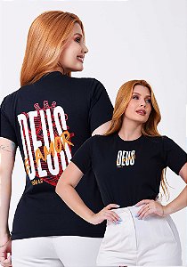 T-SHIRT FEMININA - DEUS É AMOR  - COR PRETO
