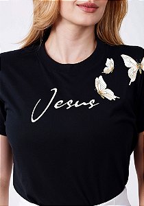 T-SHIRT FEMININA - JESUS BORBOLETAS OMBRO- COR PRETO