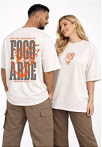 OVERSIZED - EM MEU CORAÇÃO O FOGO ARDE - COR MARFIM