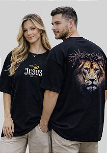 OVERSIZED - LEÃO ELE VIVE COROA - COR PRETO