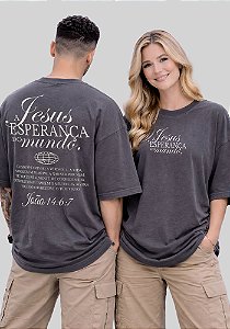 OVERSIZED - JESUS ESPERANÇA DO MUNDO - COR CINZA CHUMBO