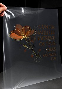 IMPRESSÃO DE DTF - CONFIA NAQUELE QUE ESCREVE OS TEUS DIAS - 28X25 CM