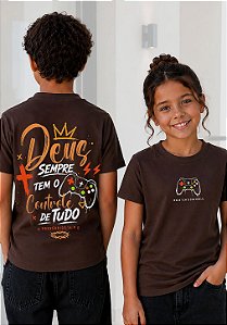 INFANTIL UNISSEX - DEUS SEMPRE TEM O CONTROLE DE TUDO - COR MARROM