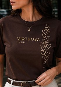 T-SHIRT FEMININA - VIRTUOSA CORAÇÕES - COR MARROM