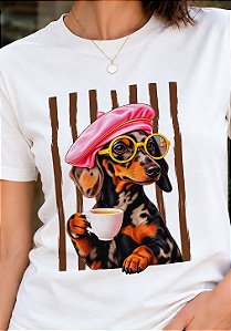 T-SHIRT FEMININA - CACHORRO DE ÓCULOS - COR MARFIM