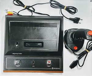 Console Dynavision Atari (com AV stereo)