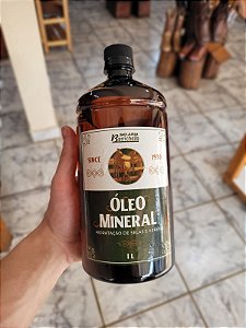 Óleo Mineral Para Hidratação De Selas e Arreios Em Couro (1 Litros)