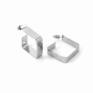 Brinco de Argola Prateada Geométrica em Aço Inox