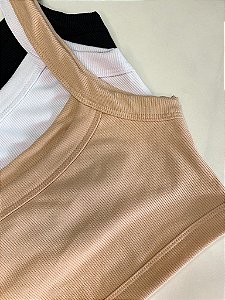 Cropped reto