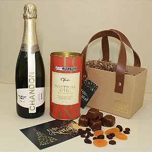 Kit Cesta Natalina Petit Chandon & Panettone Tradicional de Frutas Bits