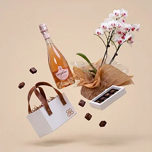 Kit Freixenet Rosé, Orquídea Branca & Chocolates