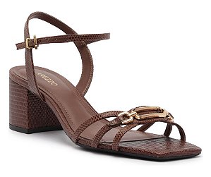 Arezzo Sandalia Salto Bloco Marrom Detalhe Corrente Dourada