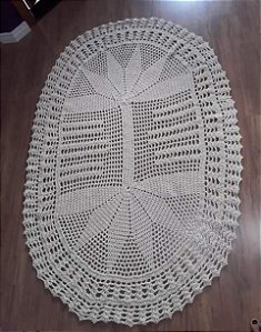 Tapete de Croche Oval - Cor Cru