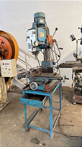 Furadeira Fresadora 40mm - MD 40 com mesa coordenada Diplomat