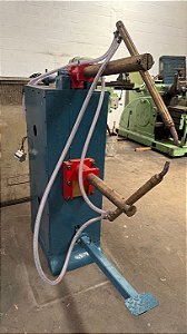 Solda Ponto 30 KVA - Máquina revisada