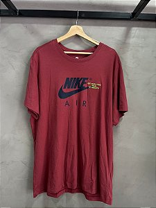 CAMISETA NIKE AIR VINHO