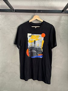 CAMISETA NIKE AIR PRETA