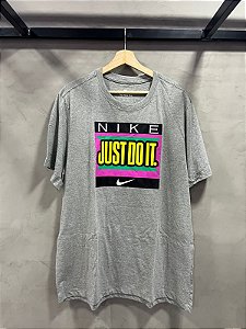 CAMISETA NIKE JUST DO IT CINZA