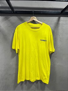 CAMISETA NIKE SB PIGEON YELLOW