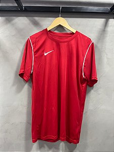 CAMISETA NIKE DRI-FIT VERMELHA