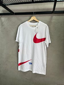 CAMISETA NIKE SWOOSH TM