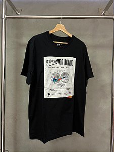 Camiseta Nike Sportswear Masculina