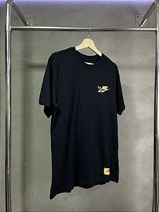 CAMISETA NIKE PRETO(GET YOUR KICKS)"APROVEITE"