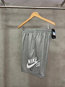 BERMUDA NIKE SB CINZA