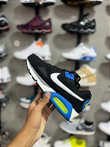 TENIS NIKE AIR MAX IVO(PRETO)