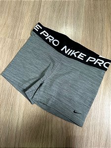 Short Nike pro