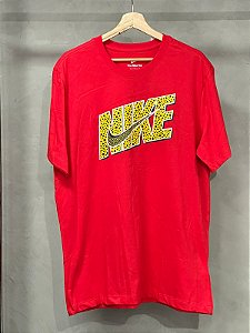 CAMISETA NIKE WORLD SWOOSH VERMELHA