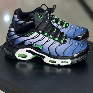 NIKE AIR MAX PLUS SCREAM GREEN