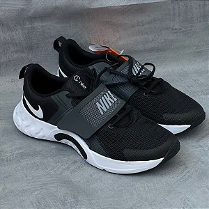 Nike AIR MAX renew Retaliation 4