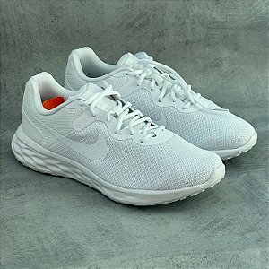 TENIS NIKE REVOLUTION 6 NN (BRANCO)