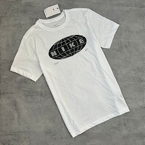 Camiseta Nike Dri-FIT Men s Graphic Fitness