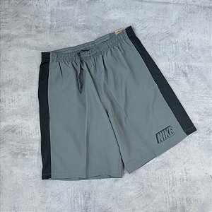 Bermuda Nike Academy Soccer - chumbo