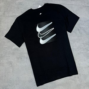 Camiseta nike Triple Swoosh - preta
