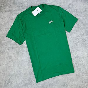 Camiseta Nike Sportwear - Verde