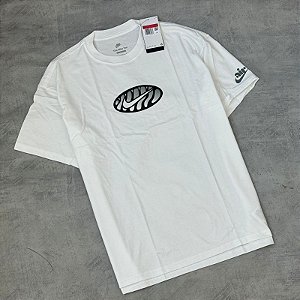 Camiseta Nike Sportwear Max90 - Branca