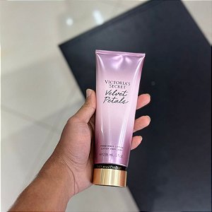 Creme Victoria´s secret 236 ML - VELVET PETALS