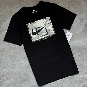 Camiseta Nike Basketball - HF0471-010