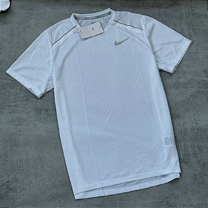 Camiseta Nike Dri-FIT Miler Masculina - Branco