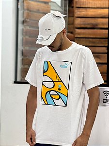 Camiseta Puma Graphic Court - Branco