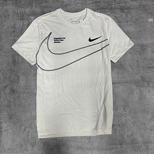 Camiseta Nike Dri-FIT Swoosh - FN0843-030