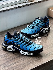 Tenis Air Max Plus Hyper Blue 2025