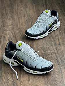 TENIS AIR MAX PLUS "CACTUS" GREEN