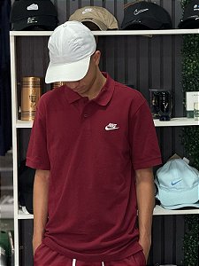 Camiseta Polo Nike Sportwear Vinho Símbolo Pequeno